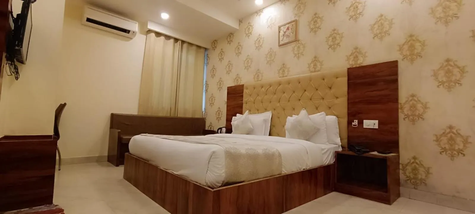 The Ventas Near Delhi Airport Hotel New Delhi